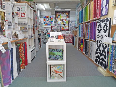 Sew Bright Alpine Quilting - Accommodation Bookings 1