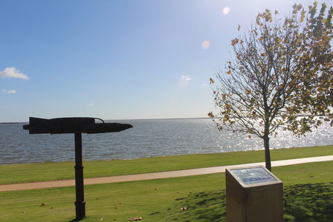 The Donald Campbell Obelisk - Accommodation Bookings 0