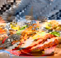 The Fresh Fish Place - Accommodation Bookings