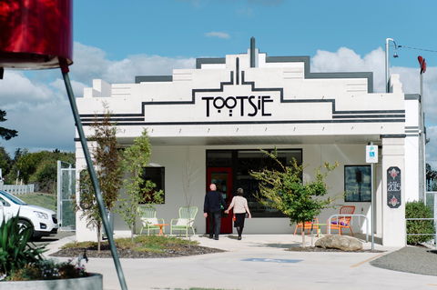 Tootsie Art And Design - Accommodation Bookings 0