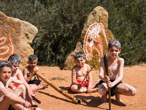 Wiradjuri Amphitheatre - Accommodation Bookings 1