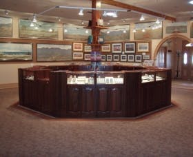 Absaloms Gallery - Accommodation Bookings 2