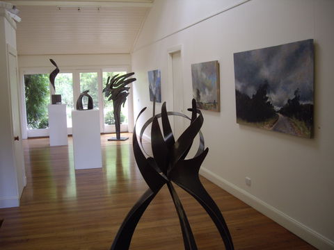 Ivy Hill Gallery - Accommodation Bookings 0