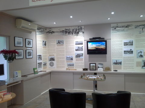 Loveday Internment Collection - Accommodation Bookings 0