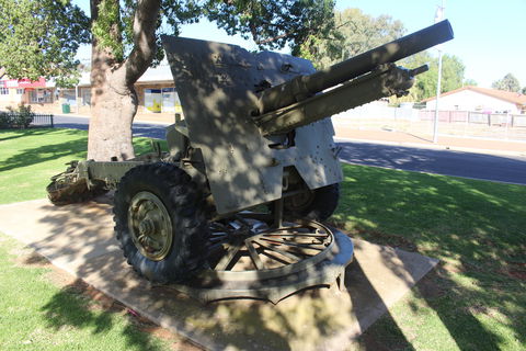 War Gun Trophy - Accommodation Bookings 0