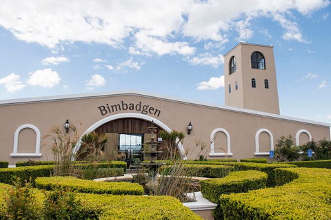 Bimbadgen Vineyard: Picnic And Premium Wine Tasting - Accommodation Bookings 2