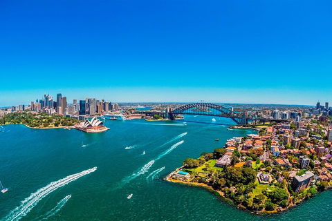Sydney Airport Transfers : Sydney City To Sydney Airport SYD In Business Car - Accommodation Bookings 5