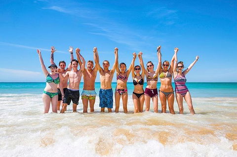Oz Intro - 9 Day - Accommodation Bookings 0