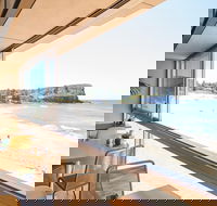 Sydney Beachside Experience with Optional Upgrade to Include a Bottle Of Wine - Accommodation Bookings