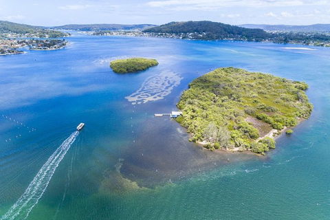 Australian Pearl Experience & Kangaroo Encounter Day Trip From Sydney - Accommodation Bookings 5