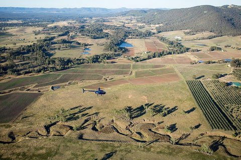 Private Helicopter Flight To Hunter Valley With A La Carte Lunch - For 2 - Accommodation Bookings 2