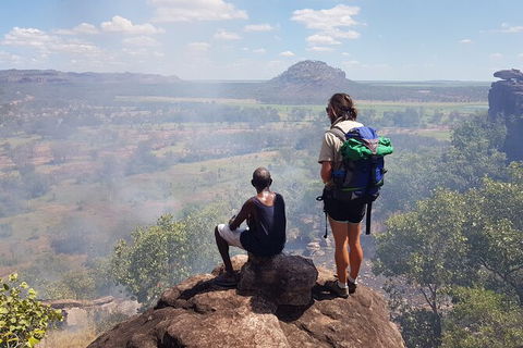 Arnhem Land Injalak Hill Full-Day Tour From Darwin - Accommodation Bookings 9