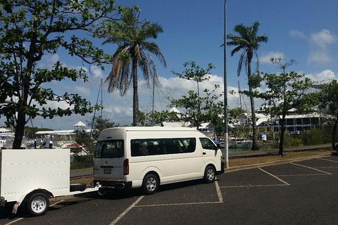 Airport Transfer To Or From Cairns Hotels For Up To 13 People (7am-10pm) - Accommodation Bookings 4