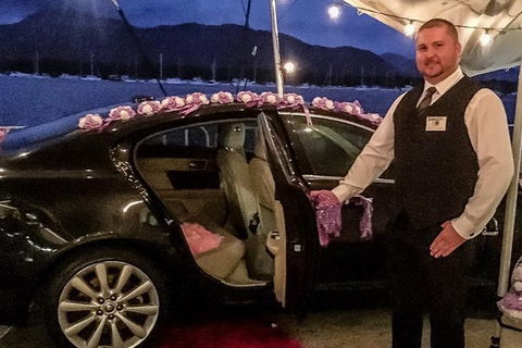 Jaguar Limousine Transfer Cairns Airport To City Or Return - Accommodation Bookings 1