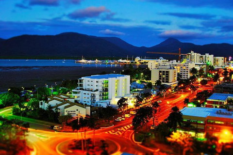 Airport Transfer - Cairns Airport To City - Accommodation Bookings 2