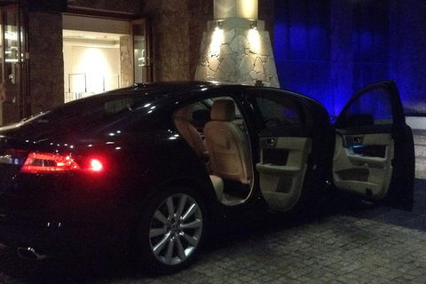 Jaguar Limousine Transfer Cairns Airport To Palm Cove - Accommodation Bookings 2