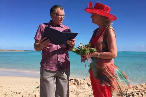 Elope In Paradise - Weddings At Mission Beach - Accommodation Bookings 4