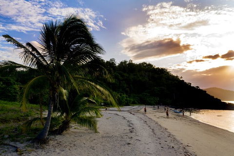 Small-Group Queensland Full-Day Sail Retreat Experience - Accommodation Bookings 0