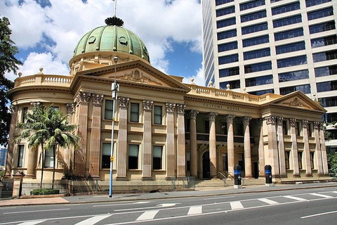 Brisbane Airport Transfers : Brisbane Airport BNE To Brisbane In Luxury Van - Accommodation Bookings 3