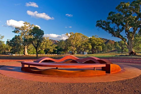 Yura Udnyu - Our Culture, Your Culture (Aboriginal Cultural Walk) - Accommodation Bookings 4