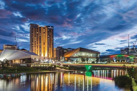 Adelaide Airport Transfers : Adelaide City To Airport ADL In Business Car - Accommodation Bookings 2