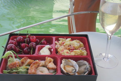 Derwent River Day Sail From Sullivan Cove And Return - Accommodation Bookings 3