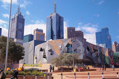 Departure Private Transfers: Melbourne To Melbourne Airport MEL In Luxury Van - Accommodation Bookings 1