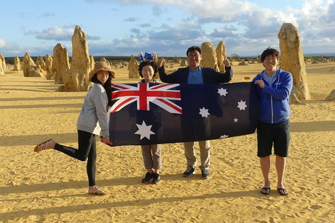 Private, Luxury Pinnacles Tour: Stargazing, Sand-boarding & Sightseeing - Accommodation Bookings 4