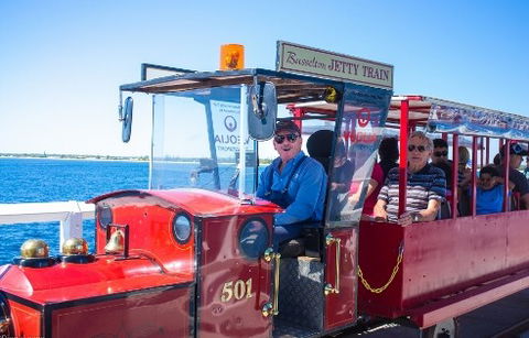Busselton Jetty & Underwater Observatory Tour - Accommodation Bookings 3