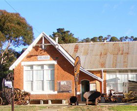Eldorado VIC Accommodation Bookings
