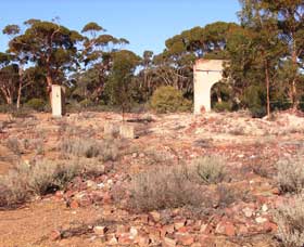 Mount Holland WA Accommodation Bookings