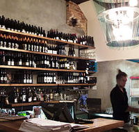 Denn Restaurant - Accommodation Bookings