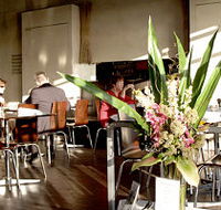 R Bar Restaurant Port Melbourne - Accommodation Bookings