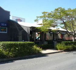 Forest Lake Hotel - Accommodation Bookings 1