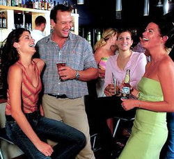 Daveys Hotel - Accommodation Bookings 1