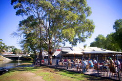 Anglers Tavern - Accommodation Bookings 3
