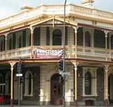 Cathedral Hotel - Accommodation Bookings
