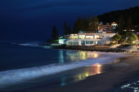 Oskars On Burleigh - Accommodation Bookings 0