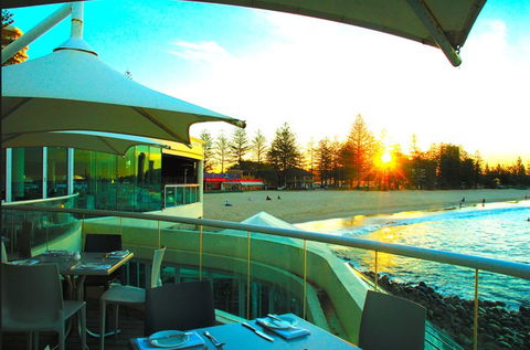 Oskars On Burleigh - Accommodation Bookings 2