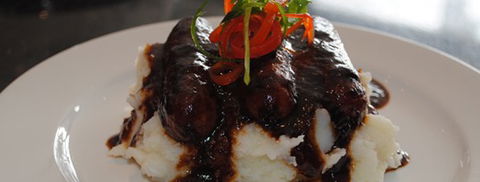 Olive Bar & Grill - Accommodation Bookings 3