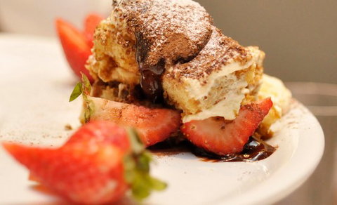 Insideout Restaurant & Bar - Accommodation Bookings 3