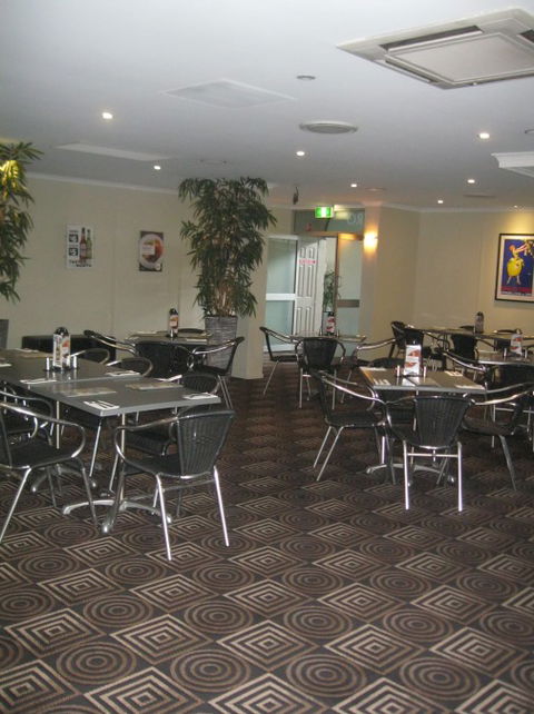 Cleveland Tavern - Accommodation Bookings 6