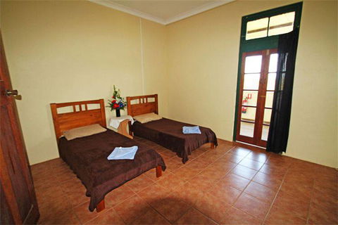 Thai Dee Restaurant - Accommodation Bookings 1