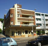 Arts Bar - Accommodation Bookings