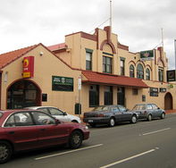 Cooley's Hotel - Accommodation Bookings