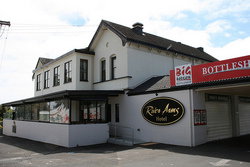 River Arms Hotel - Accommodation Bookings 0