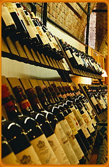 Spurs Saloon - Accommodation Bookings 2