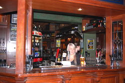Metro Puggs Irish Bar - Accommodation Bookings 1