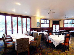 Albion Hotel Port Melbourne - Accommodation Bookings 3