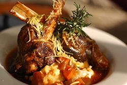Schooners Bar & Grill - Accommodation Bookings 3